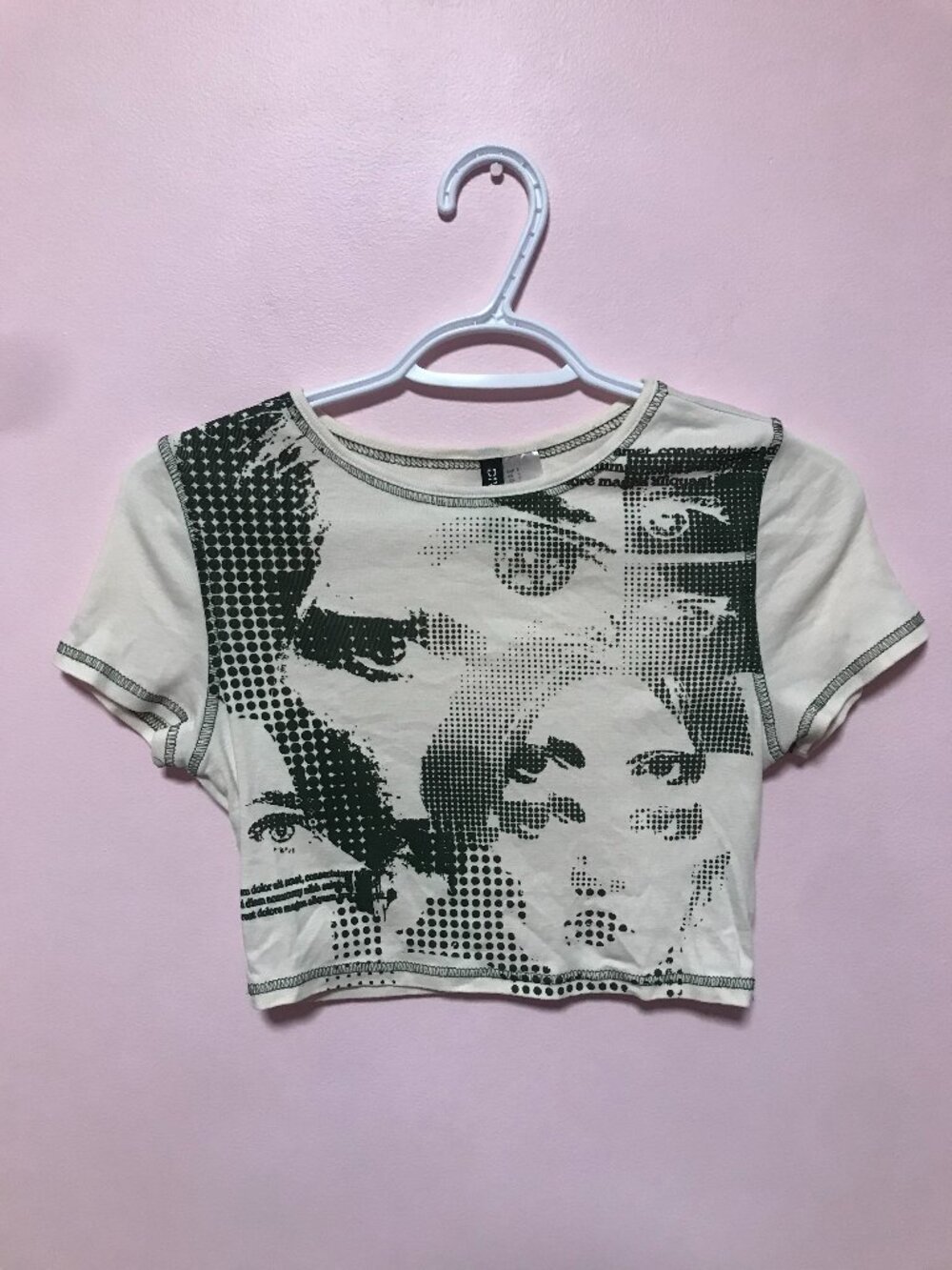 H&M Cream Graphic Crop Top T-Shirt